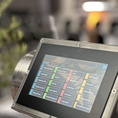 Cocktailmaschine für Events mit Touchscreen-Bedienfeld und vielfältigen Cocktailoptionen