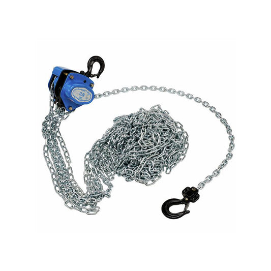 Handkettenzug mit blauem Gehäuse und Metallketten zum Handkettenzug mieten bei Rental Hansekontor Wismar